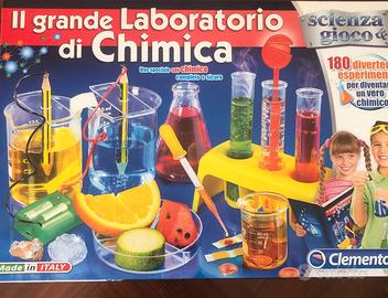 il grande laboratorio di chimica