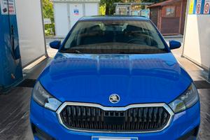 vend skoda fabia 4-generazione