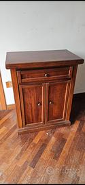 mobile in legno antico 