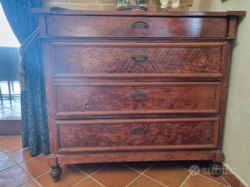 Credenza e cassettone Liberty