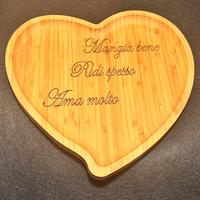 Espositori/Tagliere a forma di cuore
