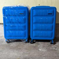 Coppia di trolley / valigie da cabina