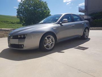 Alfa Romeo 159 1.9 jtdm 150 cv