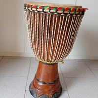 tamburo djembe africano