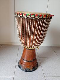 tamburo djembe africano
