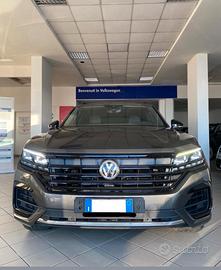 VOLKSWAGEN TOUAREG 3.0 V6  231 CV R-LINE