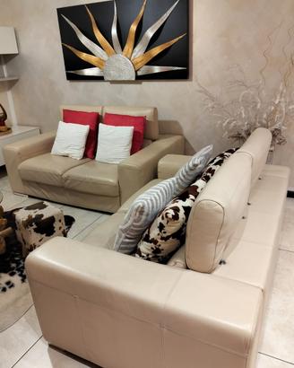 Coppia di divani in pelle Chateau d’Ax color crema