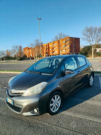 Toyota Yaris 2012
