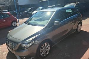 Mercedes-benz B 180 CDI Premium anno 2014 motore m