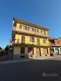MULTILOCALE A VILLANOVA CANAVESE