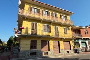 MULTILOCALE A VILLANOVA CANAVESE