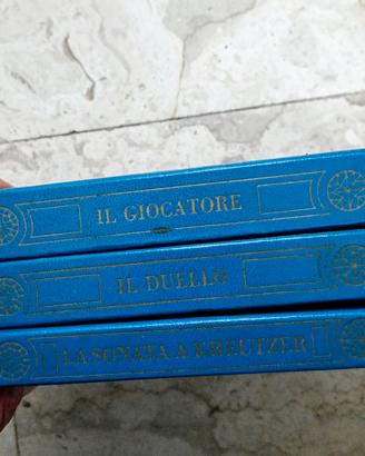 3 Libri Tolstoj  Cechov Dostoevskij 
