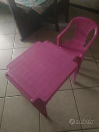Tavolo e sedia per bambini 