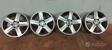 Cerchi in lega MAK R16