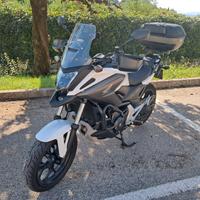 Honda NC750X 2019