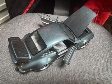 porsche 1/18