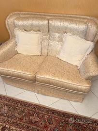 Coppia di divani in seta a 3 e a 2 posti