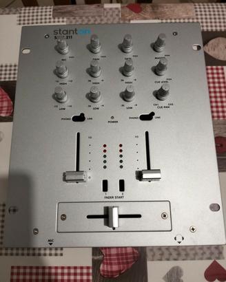 STANTON SMX211 Mixer per DJ