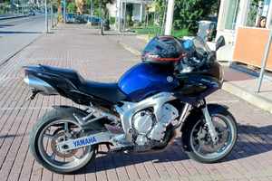 Yamaha Fazer FZ6 2004