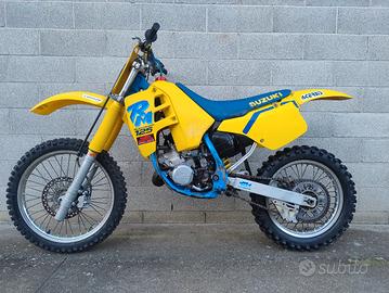 Suzuki RM 125 
