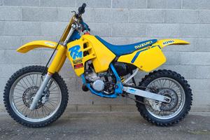 Suzuki RM 125 