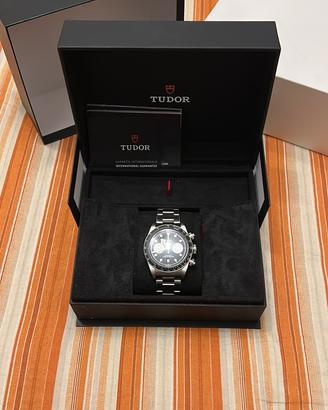 Tudor Blackbay Chrono