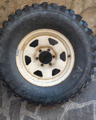 Cerchi e gomme fango fuoristrada 16"