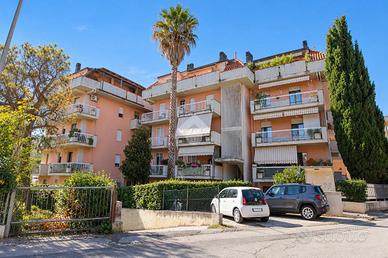 3 LOCALI A GROTTAMMARE