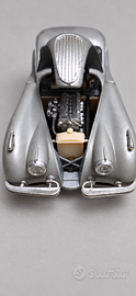 Modellino Jaguar XK120 Coupé Bburago 1:24 – grigio