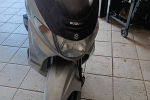 Scooter Suzuki Burgman 400