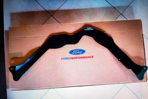 Barra di rinforzo per vano motore Ford Mustang