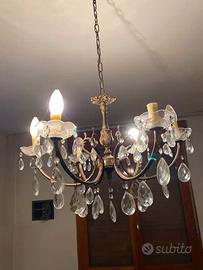 Prezioso lampadario a goccia