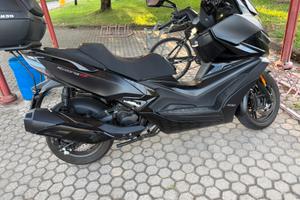Scooter kymco vs 400