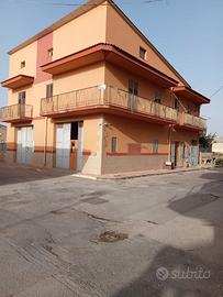 Casa 400 mq 200 sopra e 200 sotto