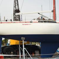 Barca a vela Canados 37