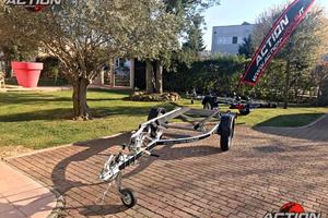 Rimorchio carrello con stecche x imbarcazioni