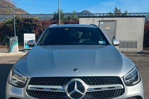 Mercedes-Benzina GLC 220 D AMG LINE