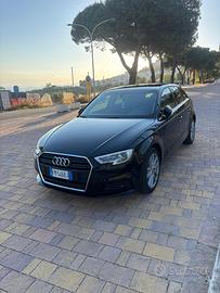 Audi A3 SPB 1.6 TDI 116 CV S TRONIC SPORT