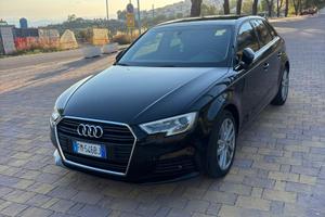 Audi A3 SPB 1.6 TDI 116 CV S TRONIC SPORT