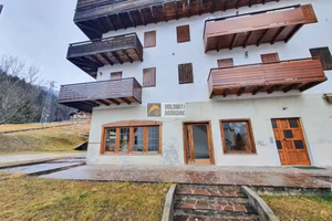 Attività / Licenza di 79 m² a Gosaldo