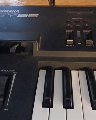 Yamaha Sy85 Synth