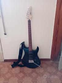 chitarra Yamaha 121c 