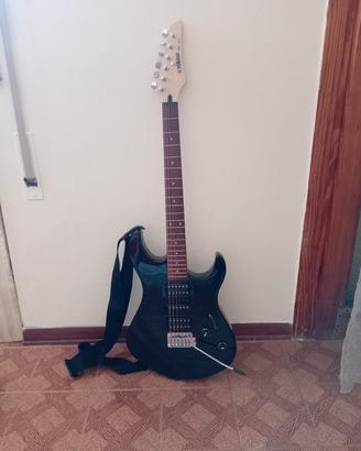 chitarra Yamaha 121c 