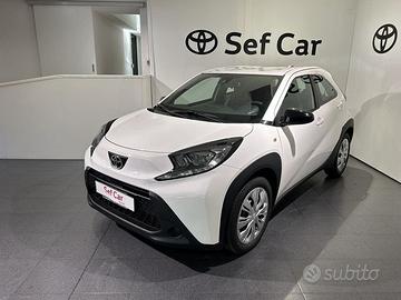 Toyota Aygo X 1.0 VVT-i 72 CV 5 porte Active KM 0