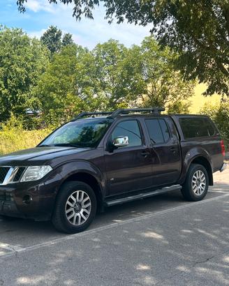 hard+top nissan navara anno 2011