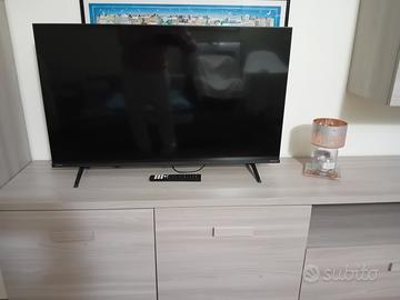 Televisore nuovo Hisense 43” 4k