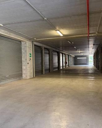 Box / Garage di 84 m² a Finale Ligure