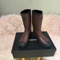 Stivali chanel gomma taglia 38 come nuovi