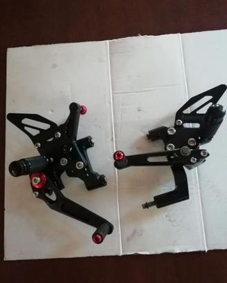 Pedane arretrate Ducati Panigale.