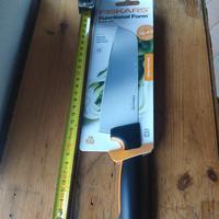 Coltello da cucina punta tonda.